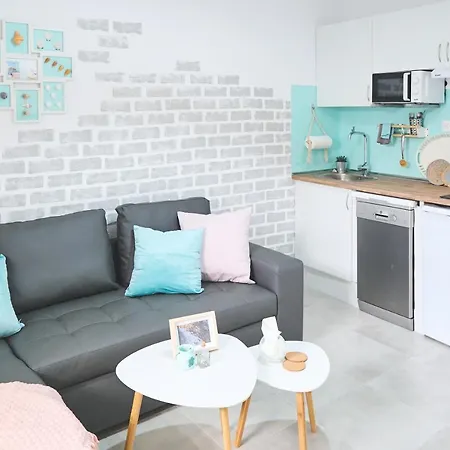 Gorgeous & Charming With Covered Terrace Арресифе